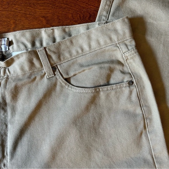Calvin Klein Men’s Easy Fit Jeans in Khaki, 5 Pocket, Size W42 L32, NWOT - Picture 4 of 11